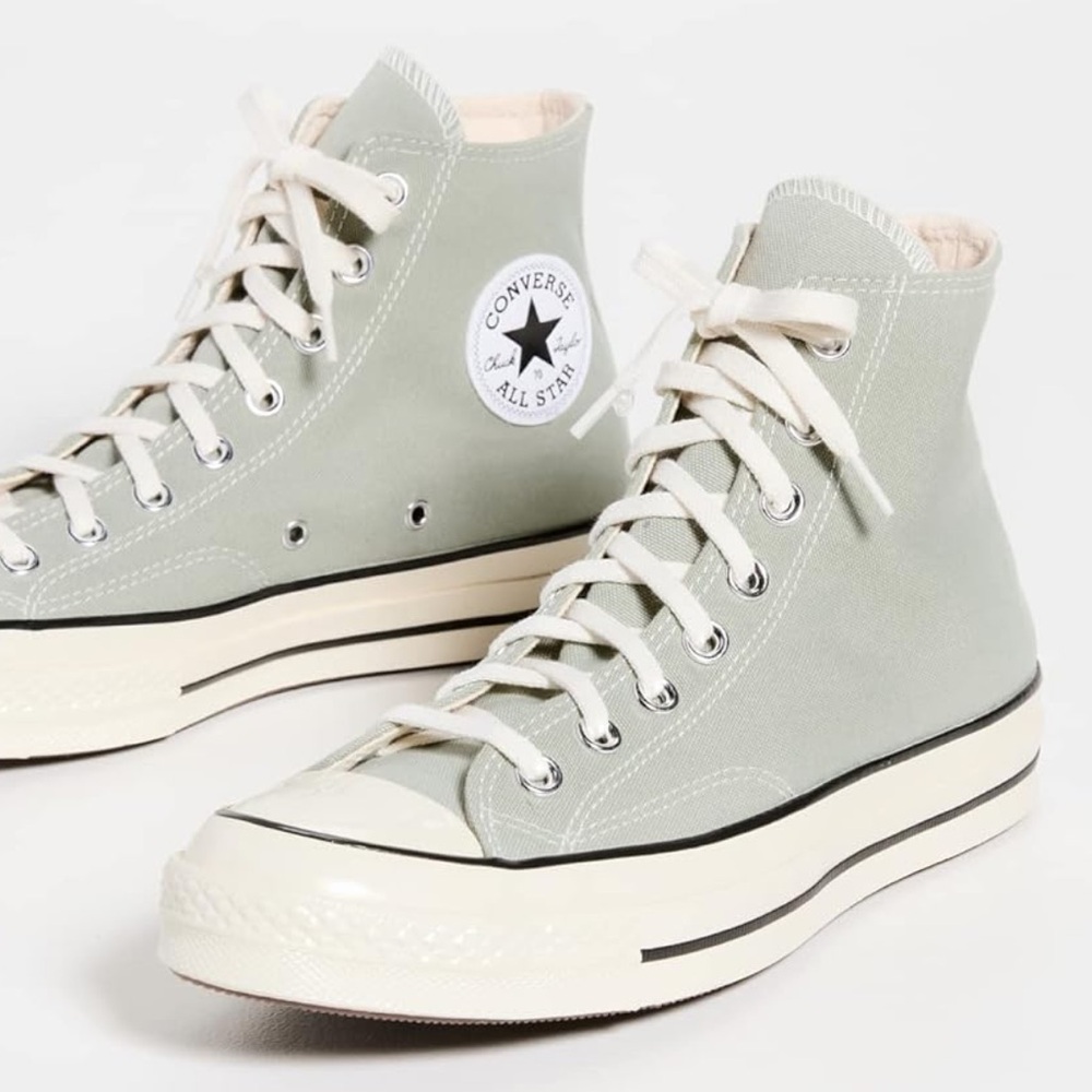 NWOT Converse Chuck 70 High-Tops